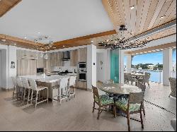 121 Marina Penthouse 302 - Ocean Reef