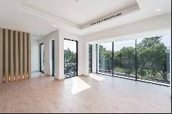 Fully Renovated Villa with Golf Course View