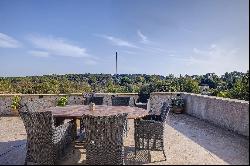 Large dominant home with big open views in Roquefort Les Pins