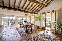 Large dominant home with big open views in Roquefort Les Pins