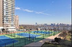 1512 Palisade Avenue, Unit 6K, Fort Lee, NJ, 07024