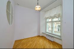 Historical Apartment at Prime Location in Tallinn Old town