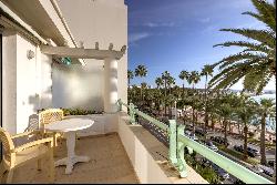 Top-floor duplex apartment with panoramic sea view on the Croisette in Cannes