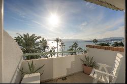 Top-floor duplex apartment with panoramic sea view on the Croisette in Cannes