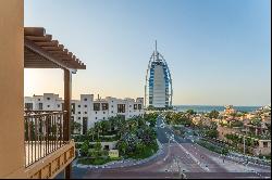 Stylish Apartment with Burj Al Arab View