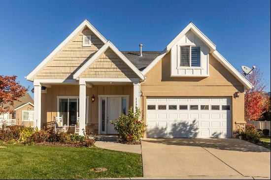 Three-Bedroom Home in Whisper Rock in Mapleton