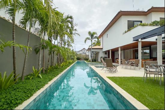 New house with gourmet area and pool, 500 meters from Geriba Beach