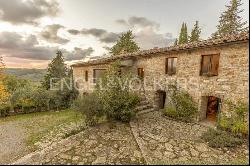 In the Heart of Chianti, Stone Farmhouse with Pool and Breathtaking Views