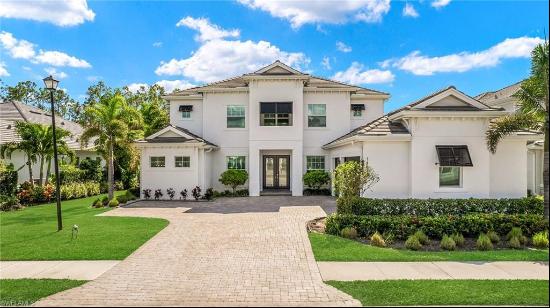 14618 Nicholas WAY, Naples, FL, 34109, USA