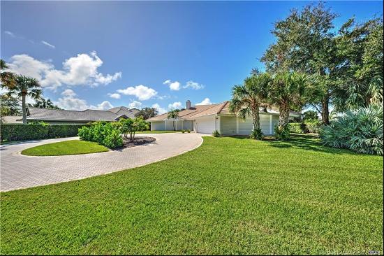 6420 SE Winged Foot Drive SE, Stuart, FL, 34997, USA