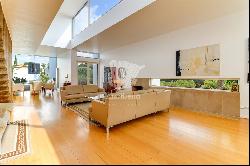 three bedroom villa with a pool