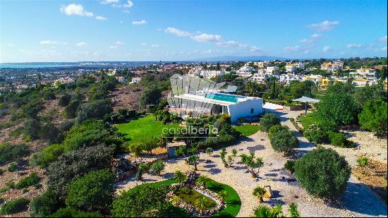 Exclusive Villa with Panoramic Sea Views