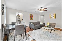 Stunning Unit in One of Atlanta's Prime Locations