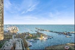 amazing views of Navy Pier, Lake Michigan