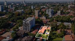 Strategically located land in Barrio Recoleta