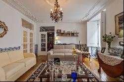 Flat, 2 bedrooms, for Sale