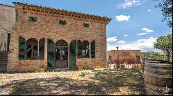 Il Convento with truffle, vineyards and olive grove Siena – Toscana