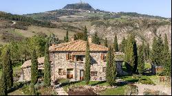 Restored stone country house in Radicofani, Siena