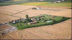 The Ancient Well Farm with pool and restaurant, Grosseto - Tuscany