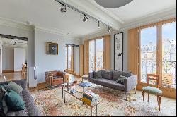 Paris 6th District - A superb pied a terre