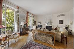 Paris 17th District – A magnificent apartment in a prime location