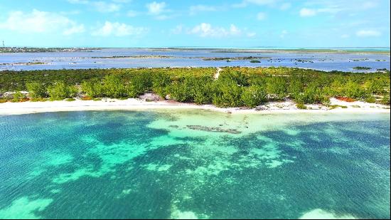 South Caicos Beachfront Development Land