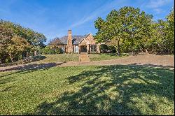 Your piece of paradise on 1.38 acres in Rockwall, TX!