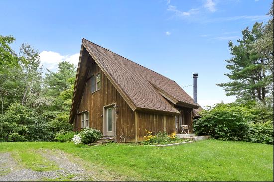 Welcome to Your Dream Mountain Retreat in Canaan, New York!