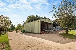 Land and Buildings At Hale Lane, Tring HP23