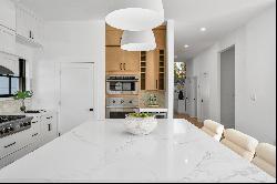 Stunning New Construction in Larchmont