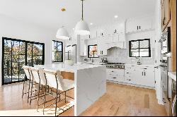 Stunning New Construction in Larchmont