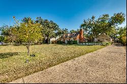 Charming Hal Yoakum Designed Home with Endless Potential on Oversized Lot