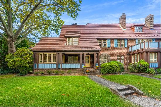 Welcome to 12 Middlemay Circle-a captivating semi-attached Tudor nestled on one of the 