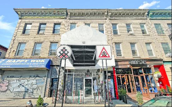 Introducing 760 Franklin Avenue, an early-twentieth century, fully free market, mixed-u