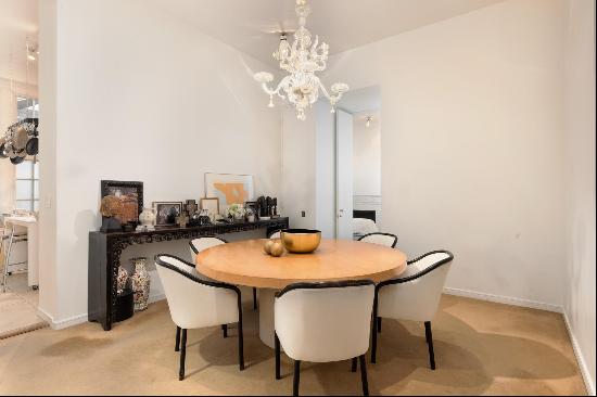 Welcome to 829 Park Ave, 1C, a true gem nestled in the heart of The Upper East Side. Th