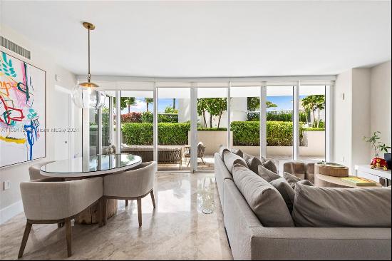 Presenting an exceptional opportunity at Murano Grande in the exclusive South of Fifth nei