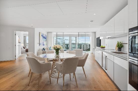 An impressive lateral three-bedroom apartment with striking views of the iconic Battersea 