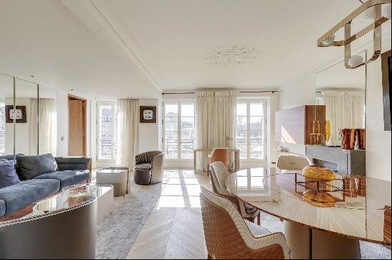 Apartment in Paris 8th - Palais de l'Elysee