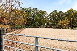 Versatile 4+/- Acre Property in Woodstock