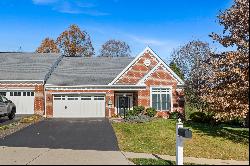 110 Village Court, Sewickley, PA 15143