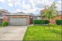 5804 Barrier Reef Drive, Fort Worth, TX 76179