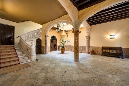 Luxury Apt in Palma's Old Town