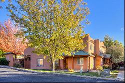 Close to it all! Central, Simple Living at Mill Creek Pueblos