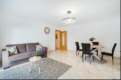 Flat, 1 bedrooms, for Sale