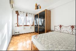 Flat, 3 bedrooms, for Sale