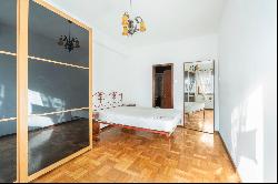 Flat, 3 bedrooms, for Sale