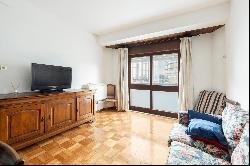 Flat, 3 bedrooms, for Sale