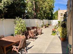 345 Wisconsin Avenue #203, Long Beach, CA 90814