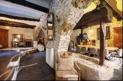 Le Rouret: charming 18th-century mill, fully restored