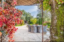 Stone bastide in the centre of Valbonne